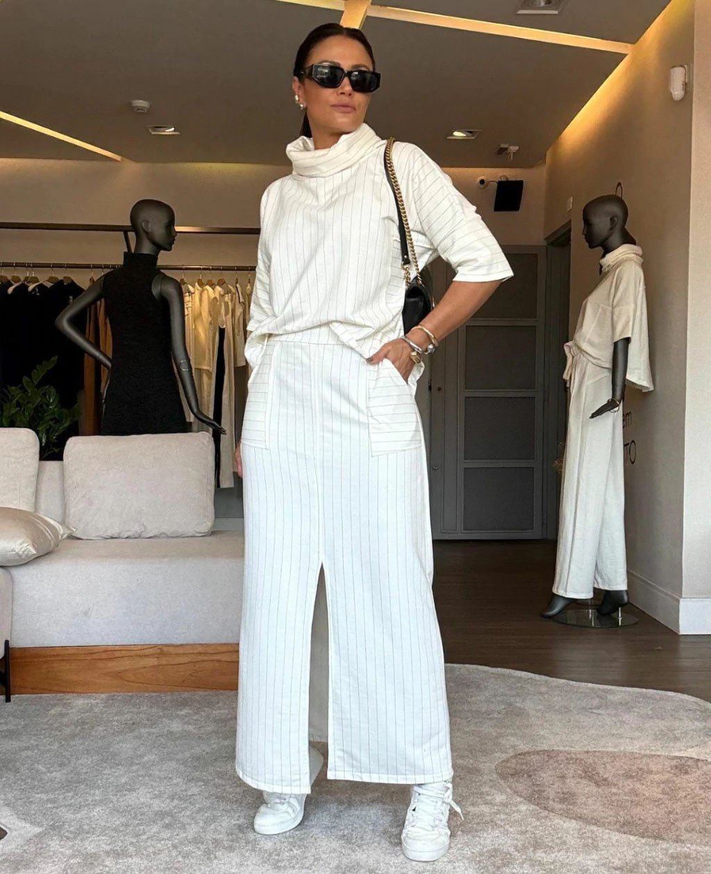 Classic Striped Set Turtleneck Top & Slit Skirt