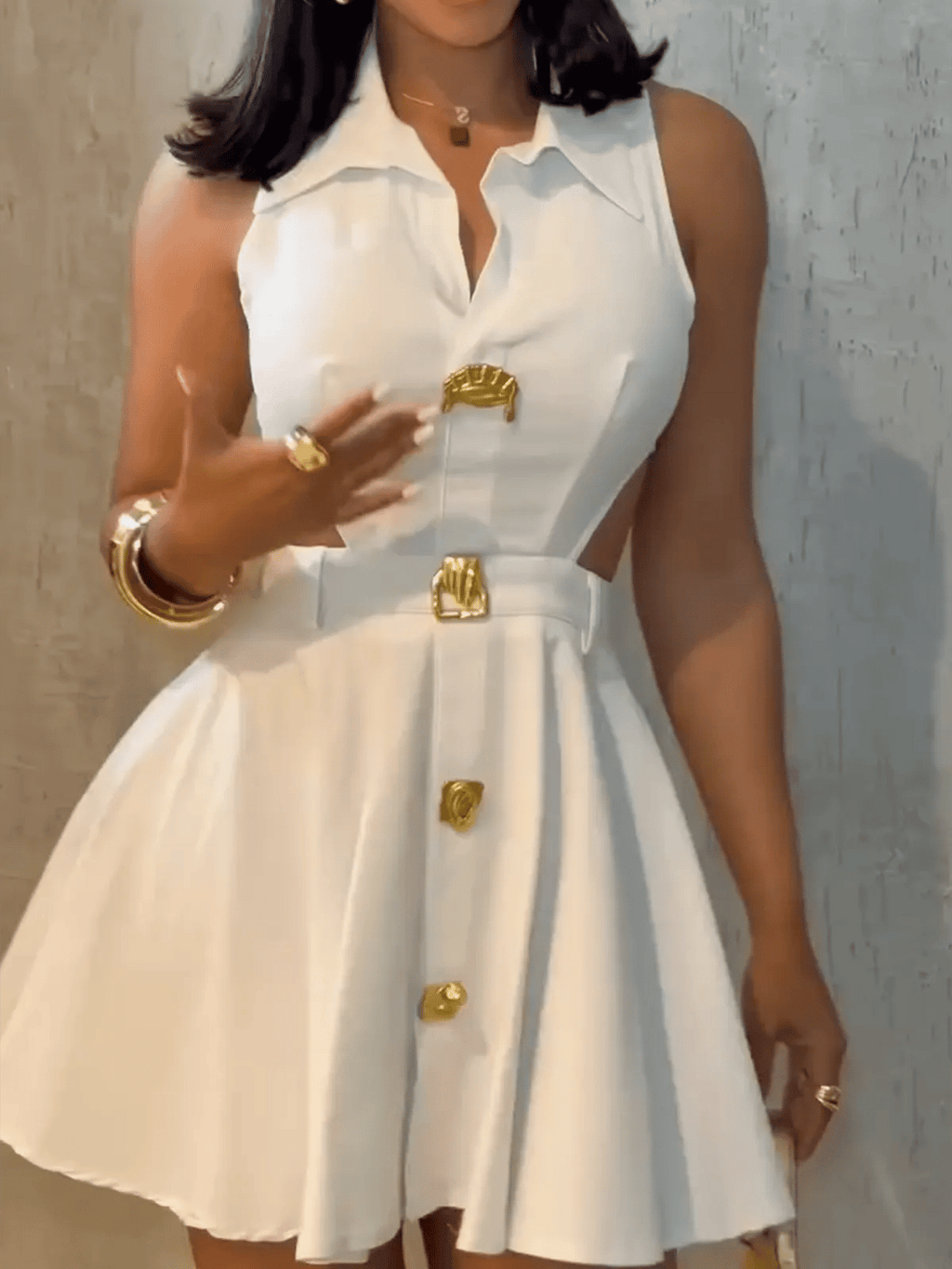 Ladies V-neck Metal Button Sleeveless Dress