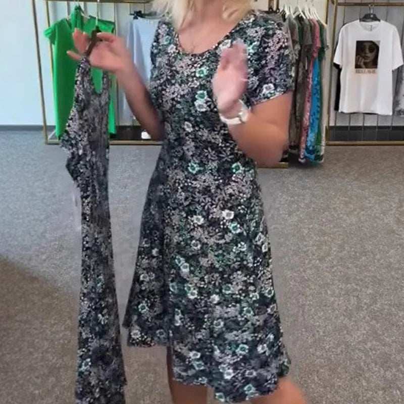 Casual Women's Dress with U-neckline and Floral Print