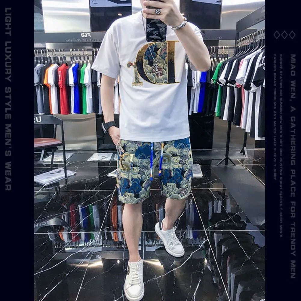 Men's casual wear set embroidered bear pattern
