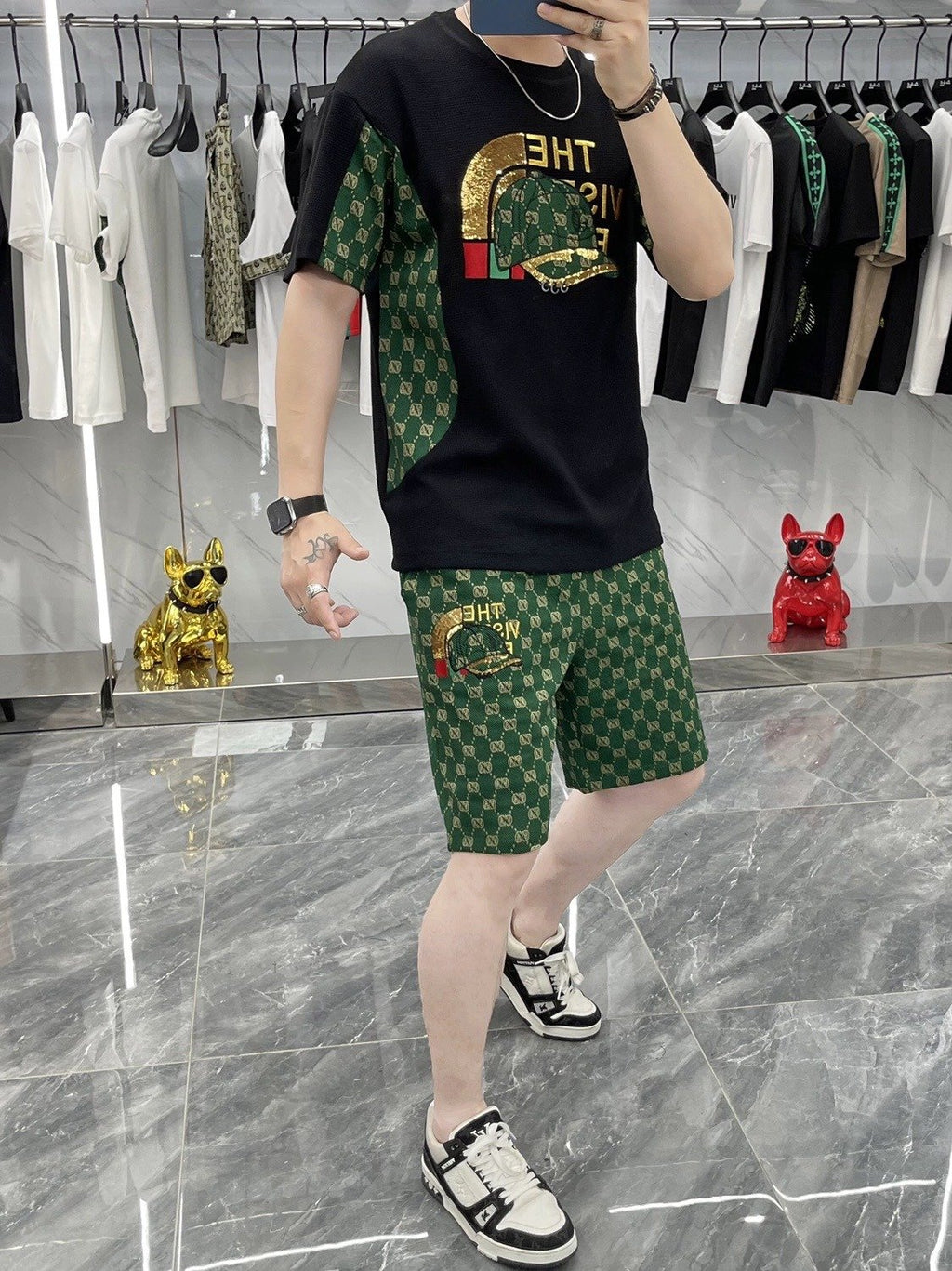 Men's casual wear set embroidered bear pattern
