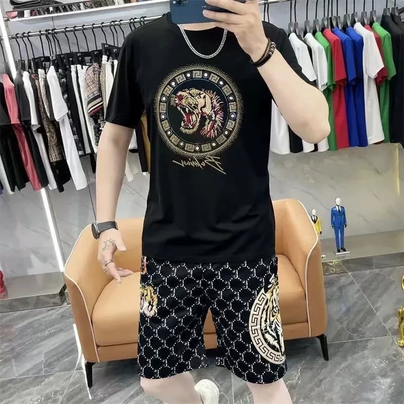 Men's casual wear set embroidered bear pattern