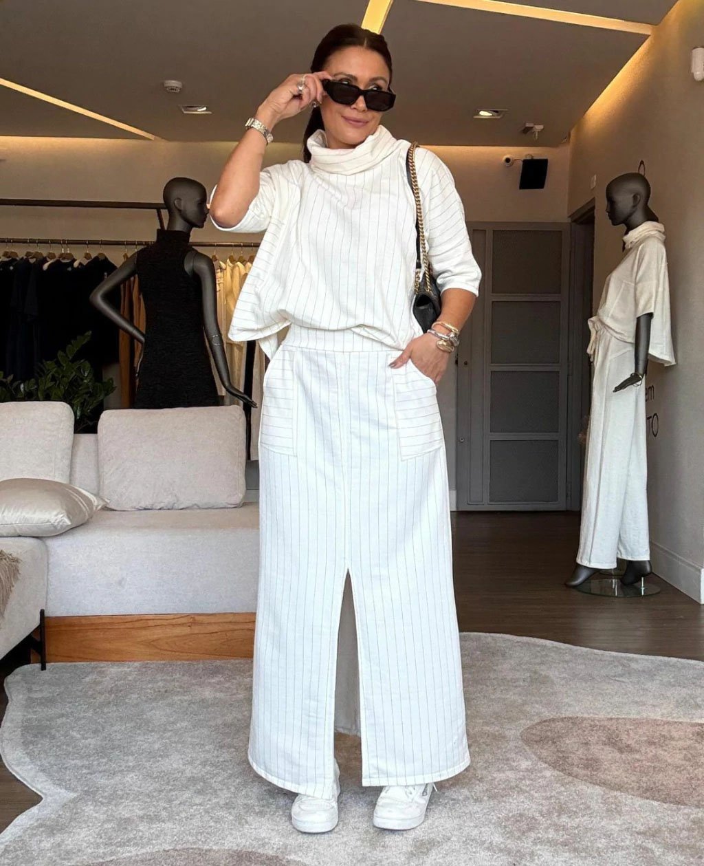 Classic Striped Set Turtleneck Top & Slit Skirt