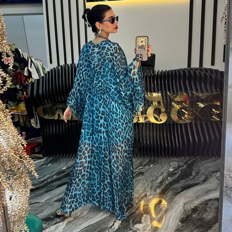 Loose-Fit, Casual, Slit Leopard Print Maxi Dress