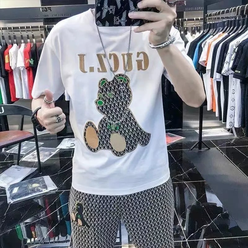 Men's casual wear set embroidered bear pattern